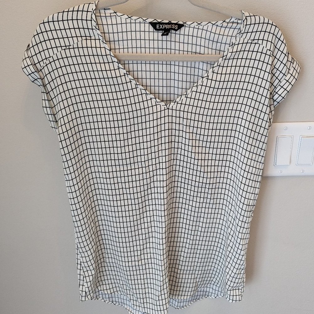 Express Short Sleeve Blouse
